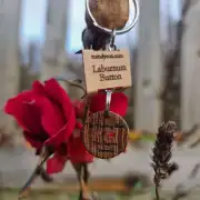 Laburnum button keyring image 3