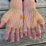 Hand dyed fingerless gloves S image 3