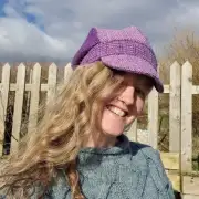 Two Sisters Tweed cap hat 56cm image 4