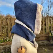 Harris Tweed Hooded scarf image 3