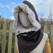 Two Sisters Tweed Hooded scarf image 6