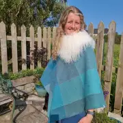 Two Sisters Tweeds Poncho Cloak image 2