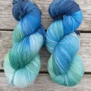 Hand-Dyed Yarn - merino 4 ply x2 image 1