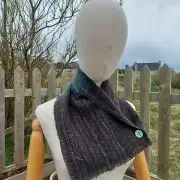 Two Sisters Tweed Neckwarmer gotland image 1