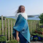 Two Sisters Tweeds Poncho Cloak image 5