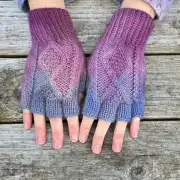 Hand dyed fingerless gloves XS image 3