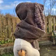 Three Sisters Tweed Hooded scarf image 3