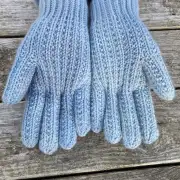 Hand dyed gloves - M image 3
