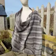 UistWool Tweed Shawl image 1