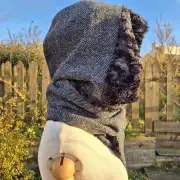 Three Sisters Tweed Hooded scarf image 3