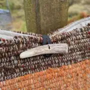 Two Sisters Tweed shoulder bag image 4