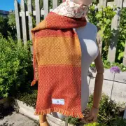 Two Sisters lambswool Tweed scarf image 1