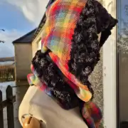 Amor Tweed Hooded scarf image 4