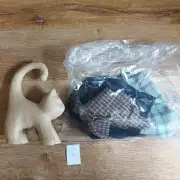 Mini George craft pack image 1