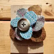 Tweed flower brooch image 1