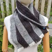 Gotland x hebridean tweed neckwarmer image 1