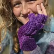 Hand dyed fingerless gloves M image 4