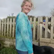 Hand dyed merino wool jumper M image 2