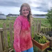 Hand dyed heritage wool jumper S image 1