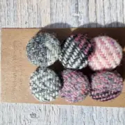 Three Sisters Tweed Buttons - 1 8 image 1