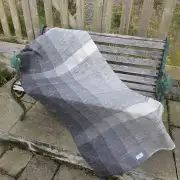 Two Sisters Tweed Throw gotland image 1