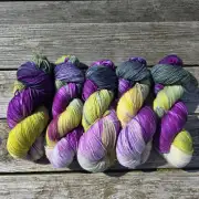 Hand-Dyed Yarn: 100% Merino, 4 ply x5 image 1