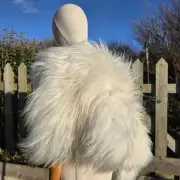 Two Sisters icelandic sheepskin cloak image 4