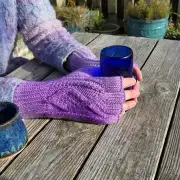 Hand dyed fingerless gloves M image 5