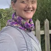 Hand Knitted thistle cowl image 3