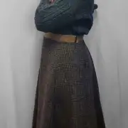 Bespoke Tweed Skirt image 4