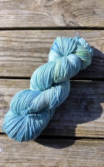 Hand-Dyed Yarn: 100% Merino, 4 ply