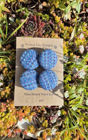 Three Sisters Tweed Buttons