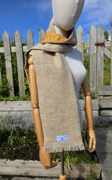Three Sisters Tweed Scarf - 1 2