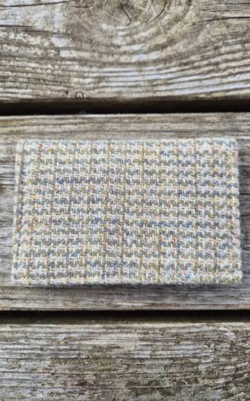 Two Sisters Tweed Card Holder