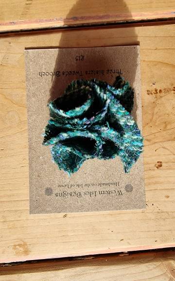 Three Sisters Tweed pin brooch