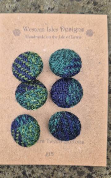 Two Sisters Tweed buttons