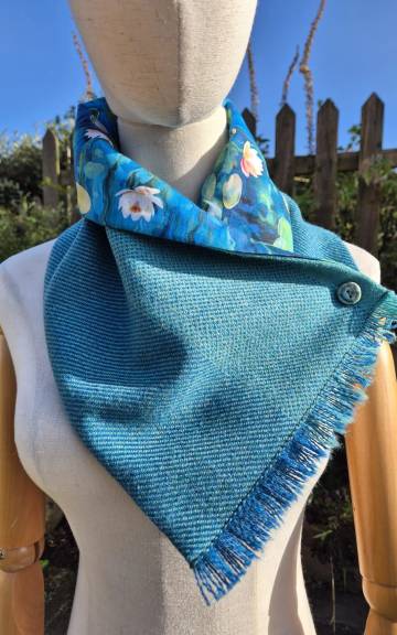 Three Sisters Tweed neck warmer