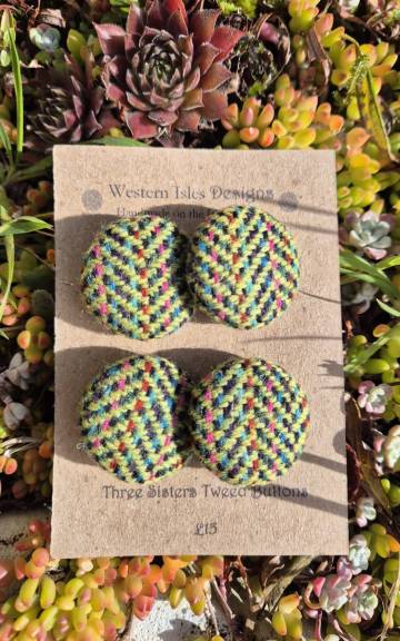 Three Sisters Tweed Buttons