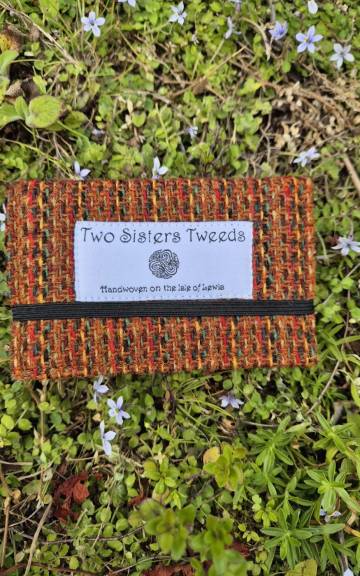 Two Sisters Tweed Card Holder