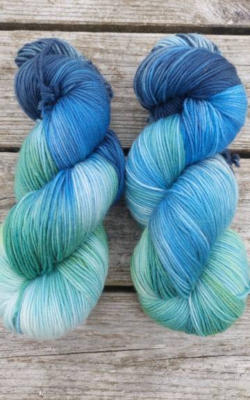 Hand-Dyed Yarn - merino 4 ply x2