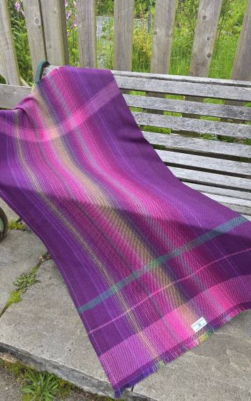 Two Sisters Tweed Throw Lambswool