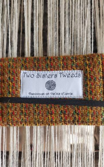 Two Sisters Tweed Card Holder