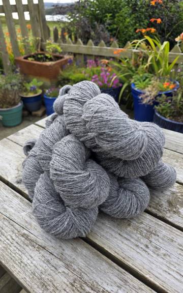 "Our Fleece '25' " knitting yarn 100g 4 ply