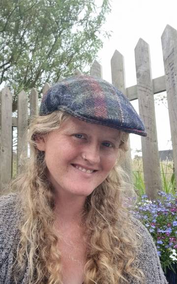 Harris Tweed cap hat 57cm