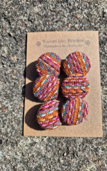 Two Sisters Tweed buttons