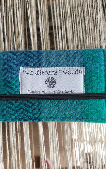 Two Sisters Tweed Card Holder