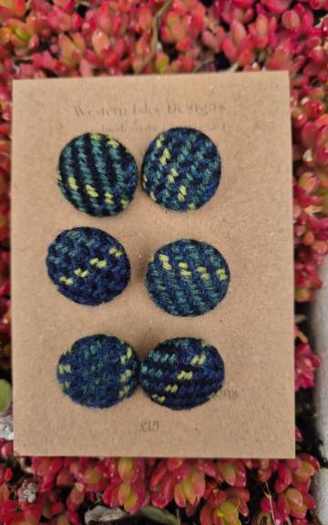 Two Sisters Tweed buttons - 3 2