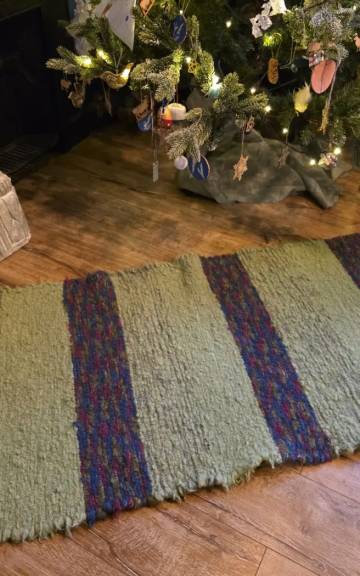 Handwoven pure wool rug