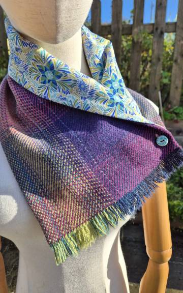 Three Sisters Tweed neck warmer - aurora