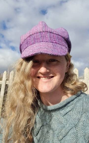 Two Sisters Tweed cap hat 56cm